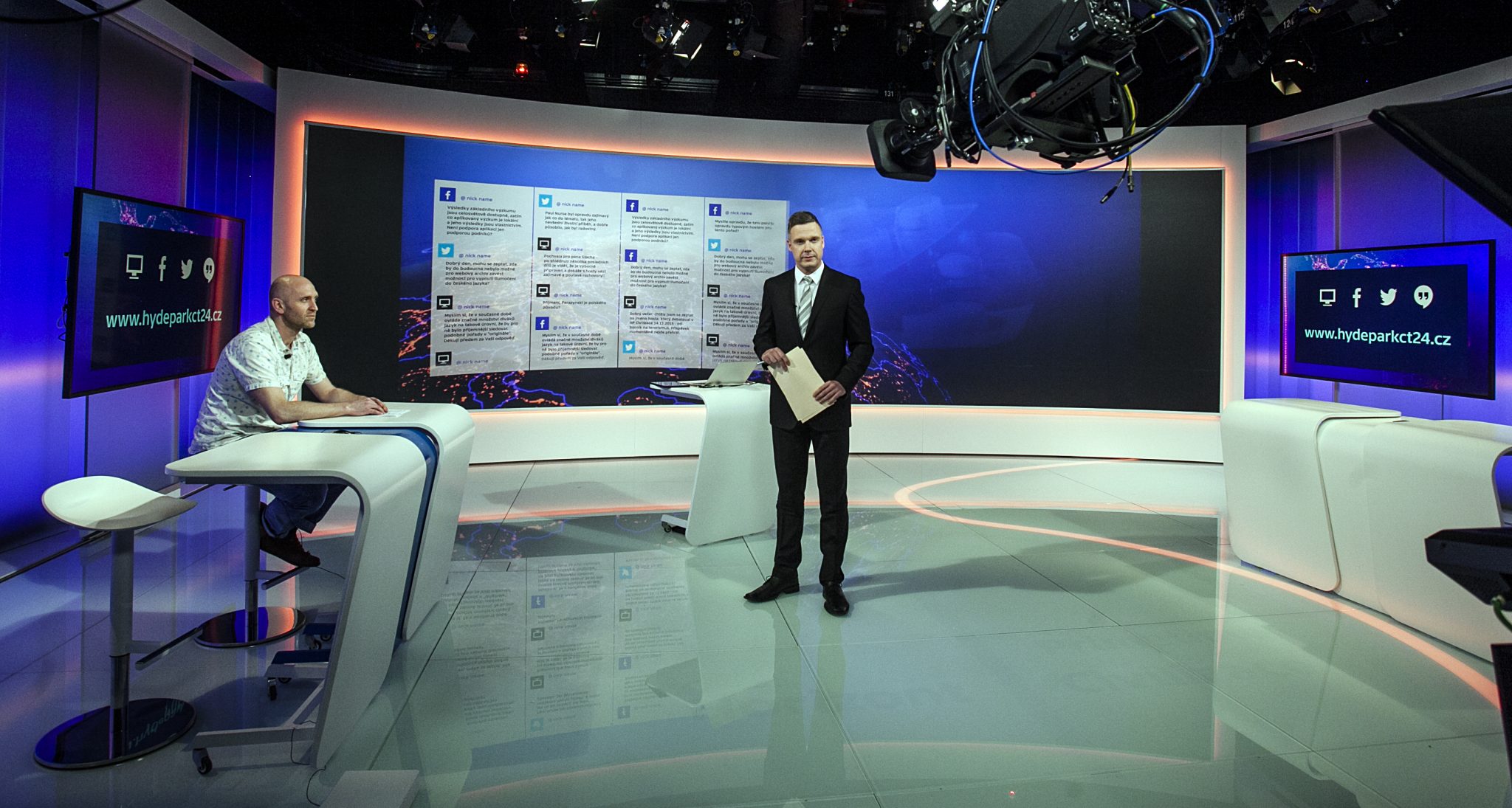 Czech TV FlexGlass