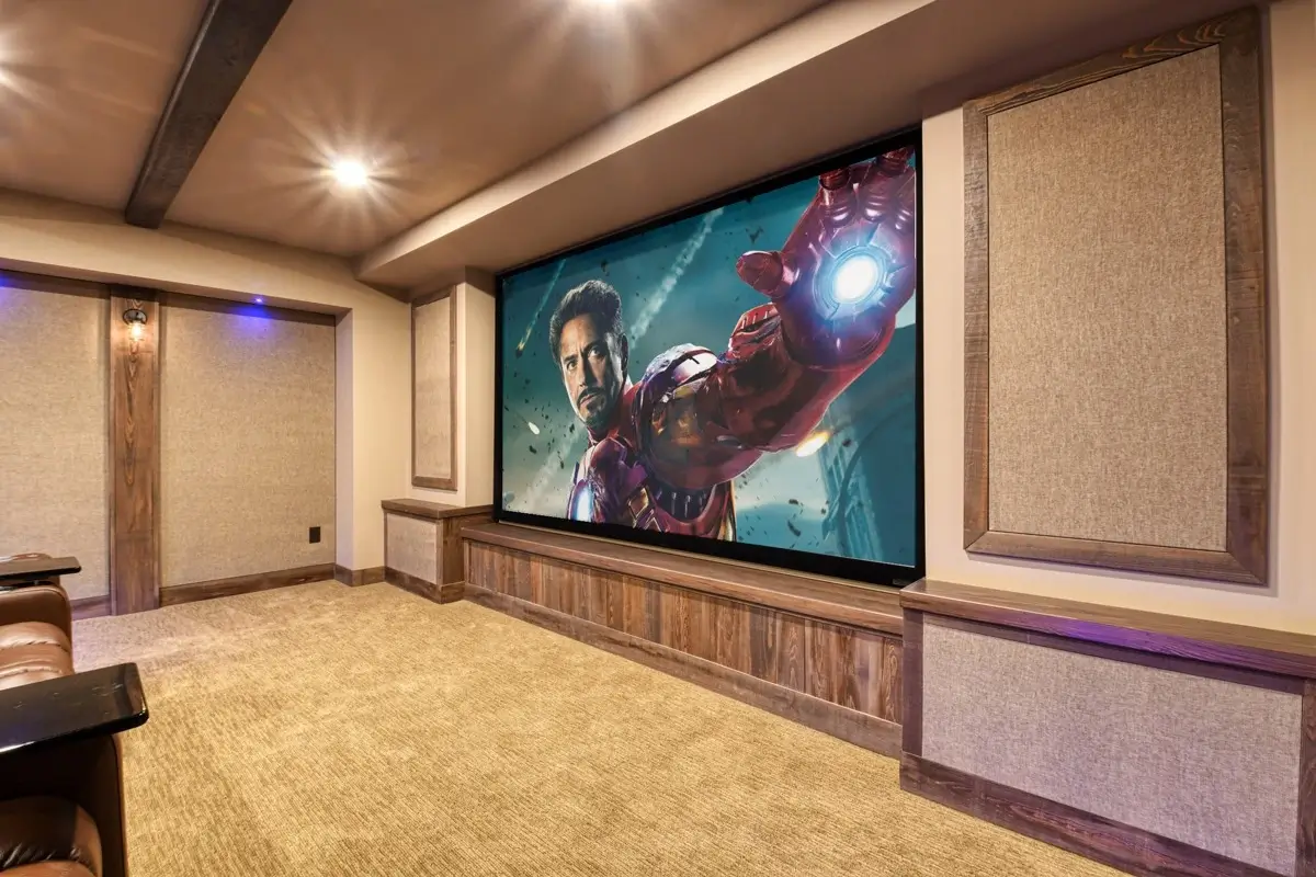 The Cavalier Theater - 7 Fixed & Black Diamond 1.4