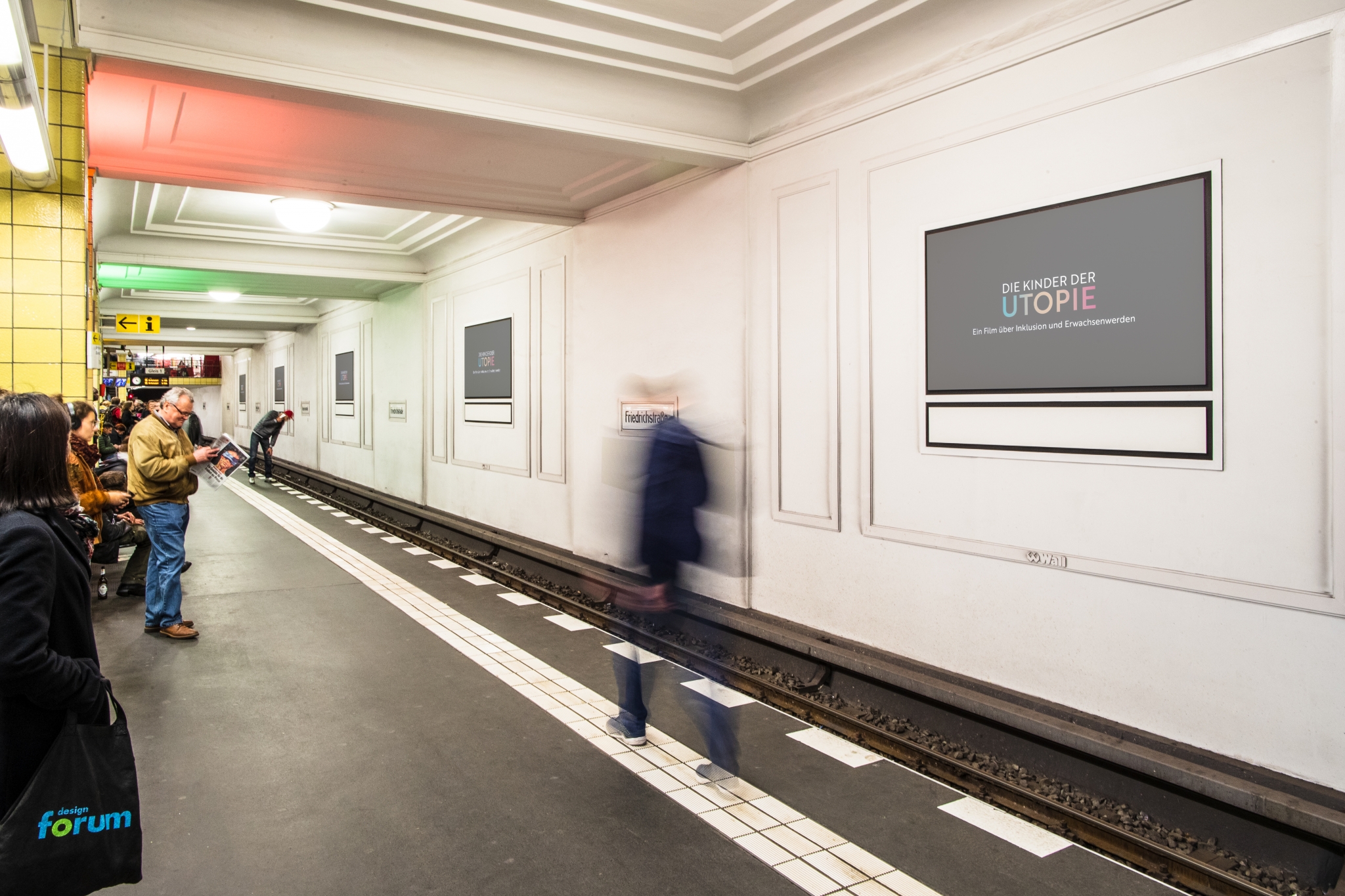 Black Diamond - The Wall - Bahnhof Friedrichstrase