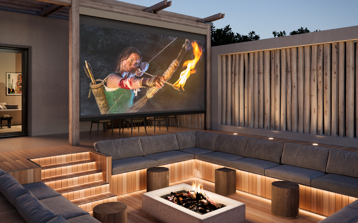 Screen Innovations Solo 3 Outdoor Motorized Projection Screen