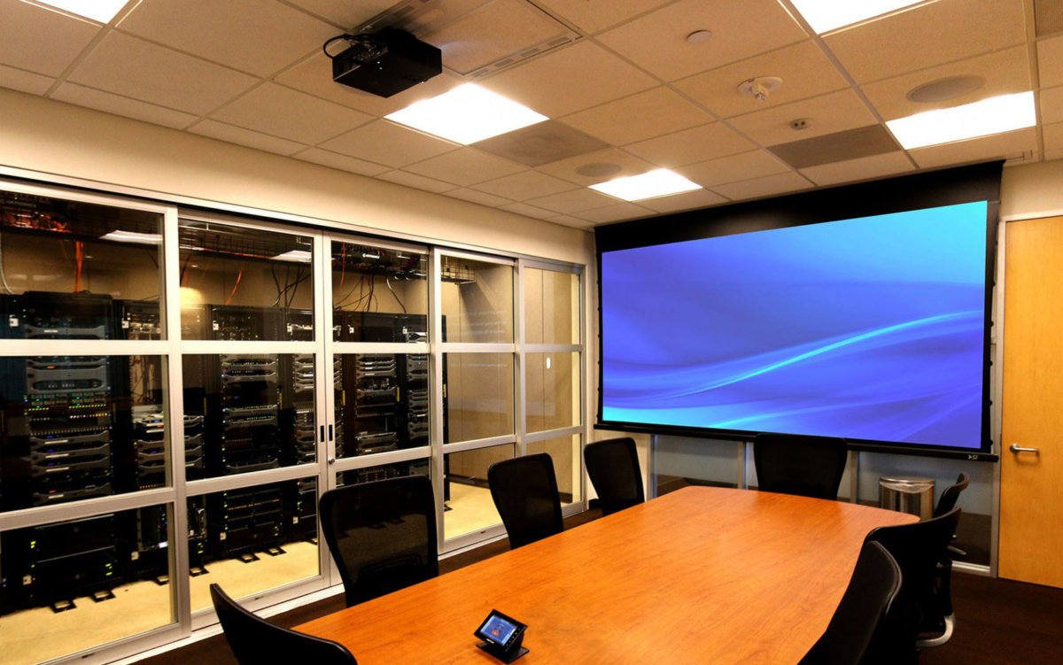 5 Motorized - Conference Room